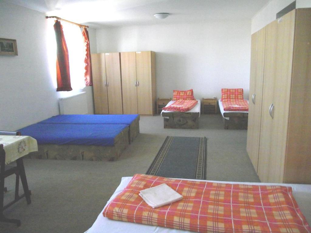 Penzion Slavia Poprad Rom bilde
